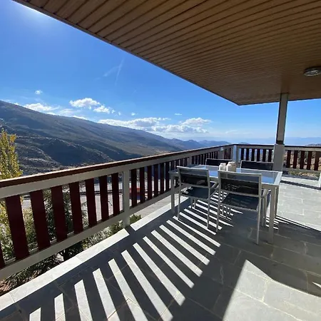 Atico Con Vistas Increibles A Pie De Pista Y Garaje Incluido *