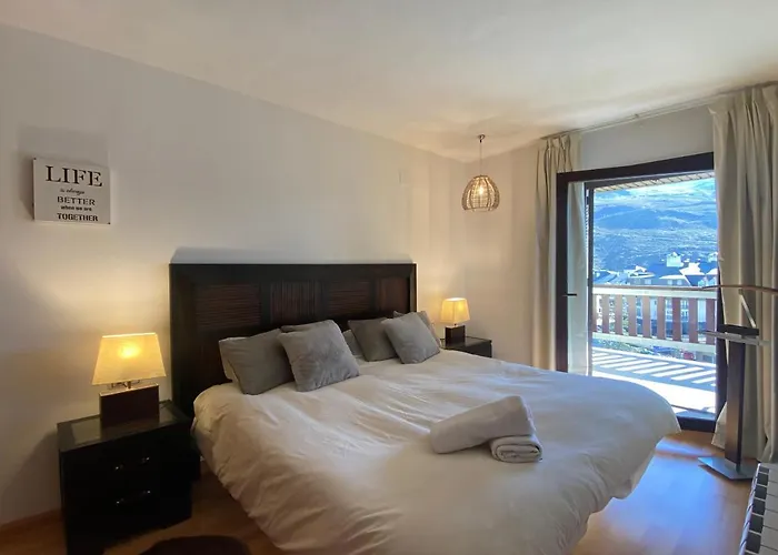 Alquilaeasy Alpha - Atico Con Vistas Increibles A Pie De Pista Y Garaje Incluido Apartment *